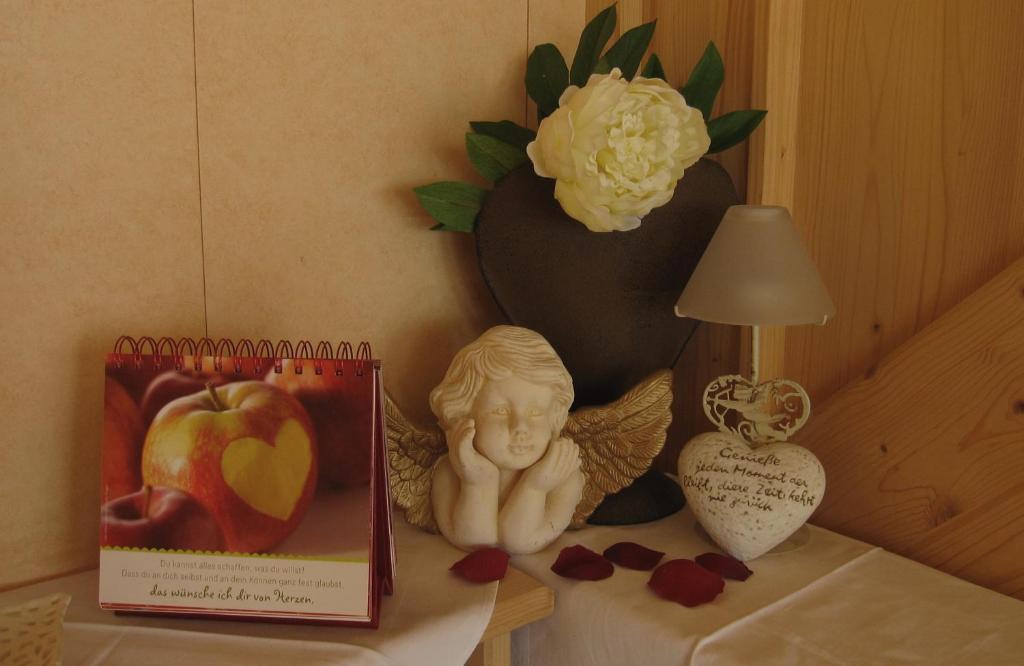 Adlerhof Am Sonnenplateau Hotel มีมิง ห้อง รูปภาพ